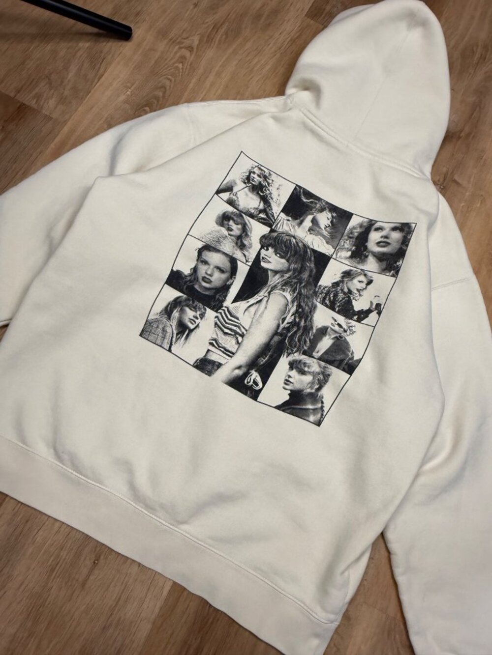 Taylor Swift Eras Tour Hoodie Large Cream Graphic Front & Back Cotton Blend - Picture 5 of 9